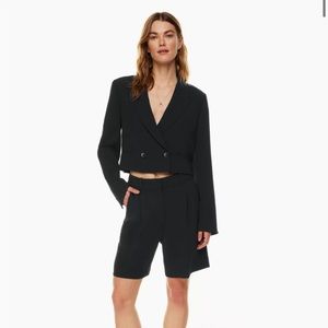 Wilfred Effortless Pleated Shorts